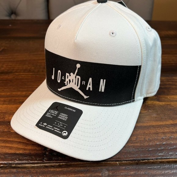 Jordan Other - Nike Air Jordan Retro Classic 99 White Black Snapback Hat